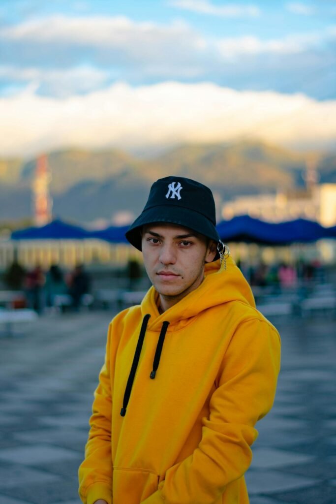 What to Wear with Yellow Hoodie Men?