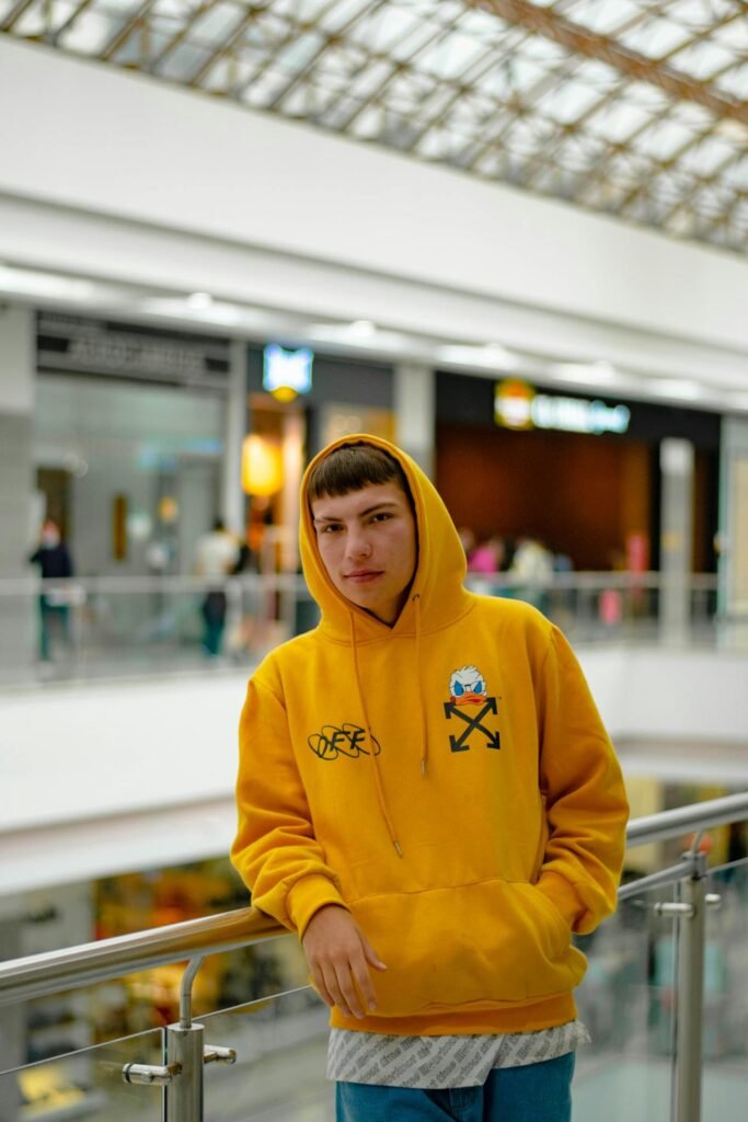 What to Wear with Yellow Hoodie Men?