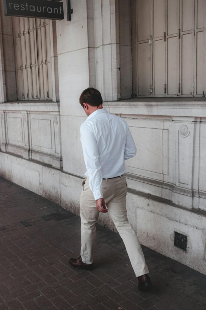 What To Wear With Cream Pants Male